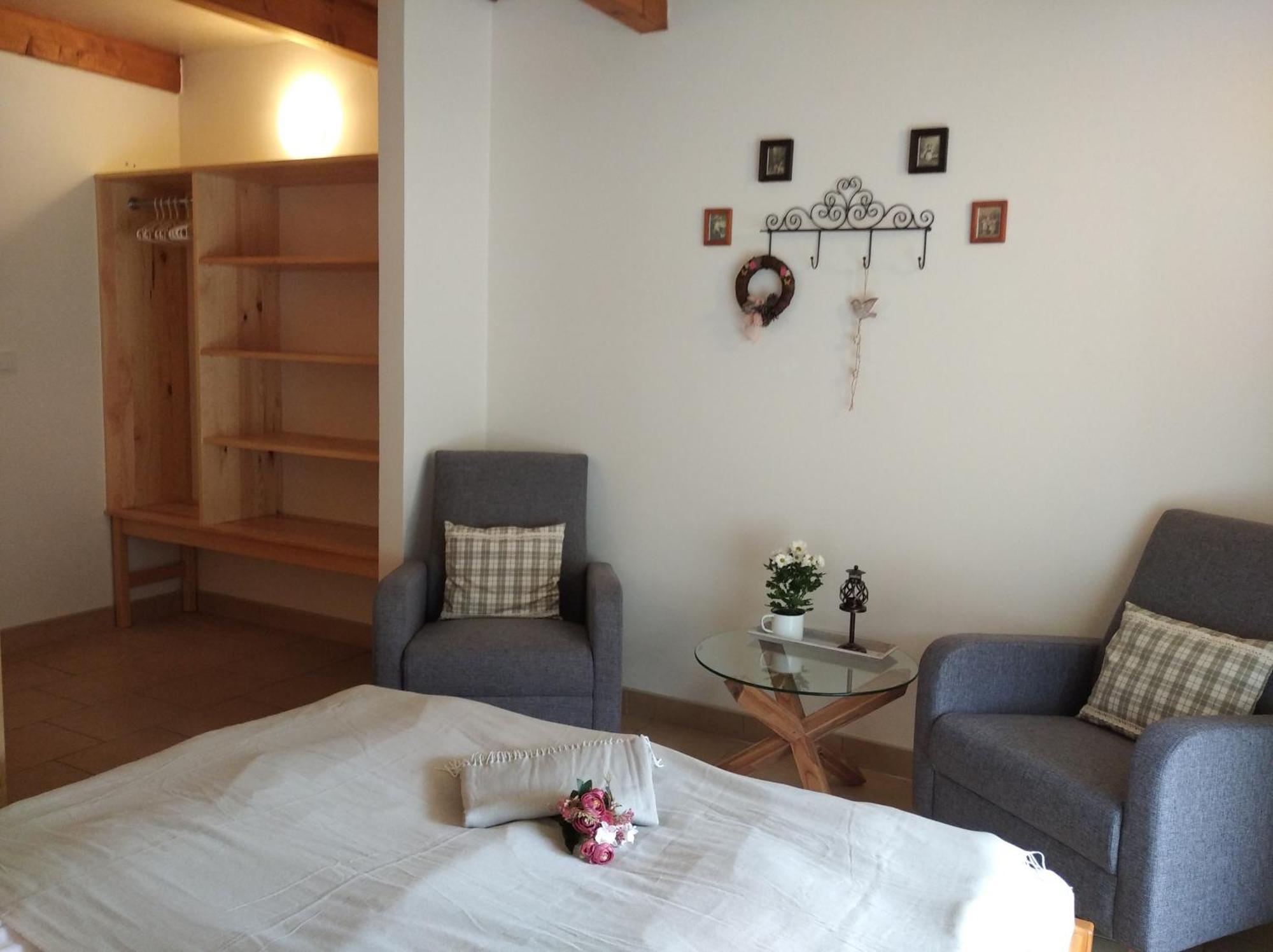 Hotel Statek Bily Dvur - Bely Machov Zewnętrze zdjęcie
