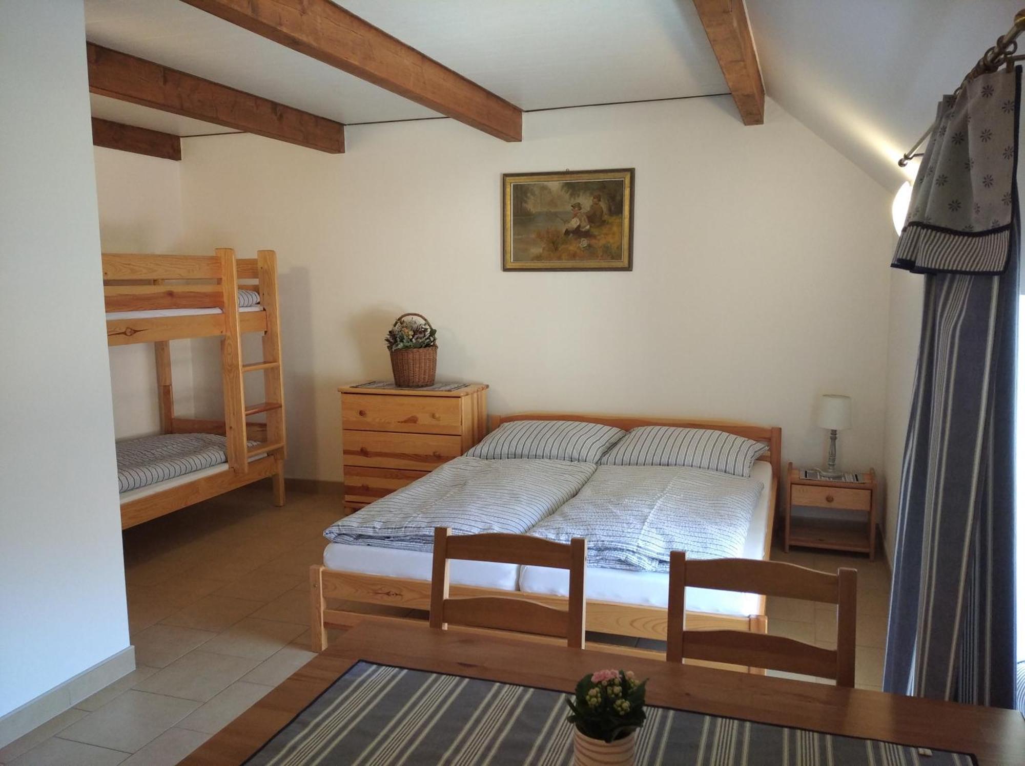 Hotel Statek Bily Dvur - Bely Machov Zewnętrze zdjęcie